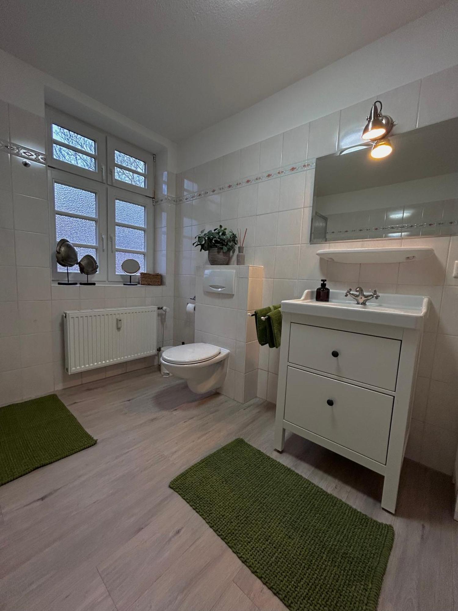 4 Wunderschoene Ferienwohnungen Im Kavaliershaus Schwerin  Extérieur photo